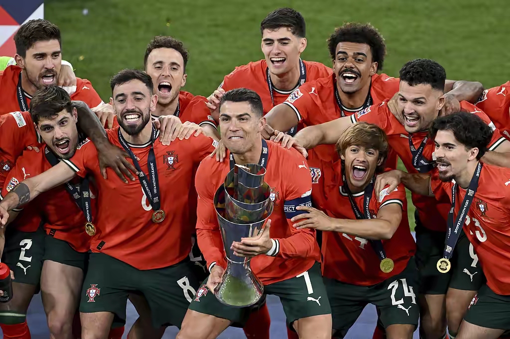 葡萄牙迎战瑞典，双方实力相近