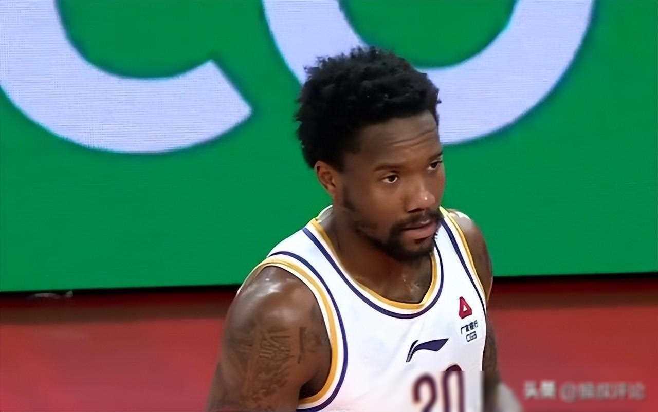 九游网页版-比勒费尔德客场逆转，取得关键胜利